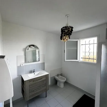 빌라 Charmante Maison De Montagne Benqué
